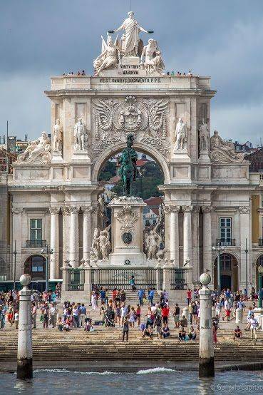 Lisbon on Foot: 4-Hour Tour