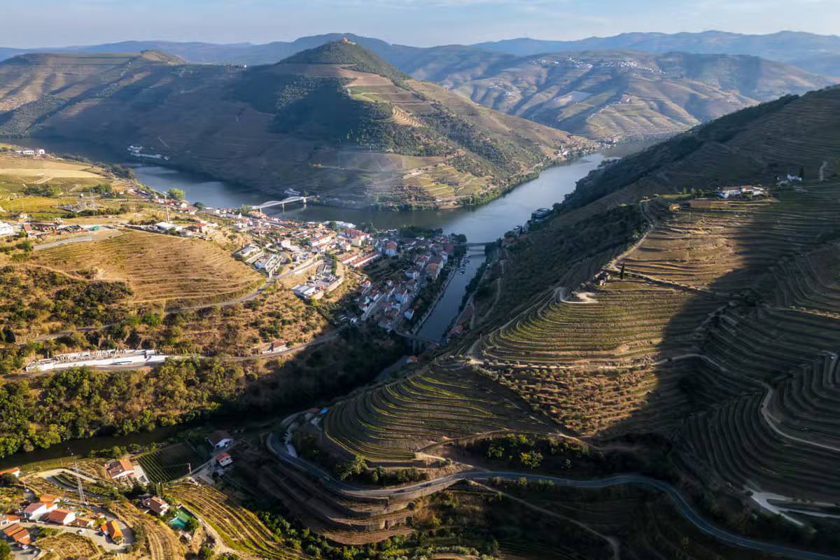 Oporto«»Pinhão (Douro)