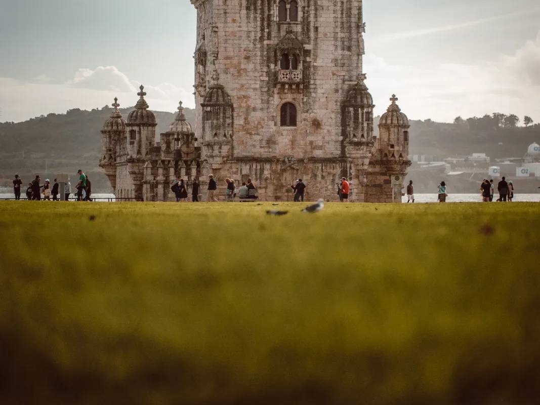 Transfer from Évora (Hotel/Accommodation) to Lisbon (Hotel/Airport) – Águas Livres Aqueduct
