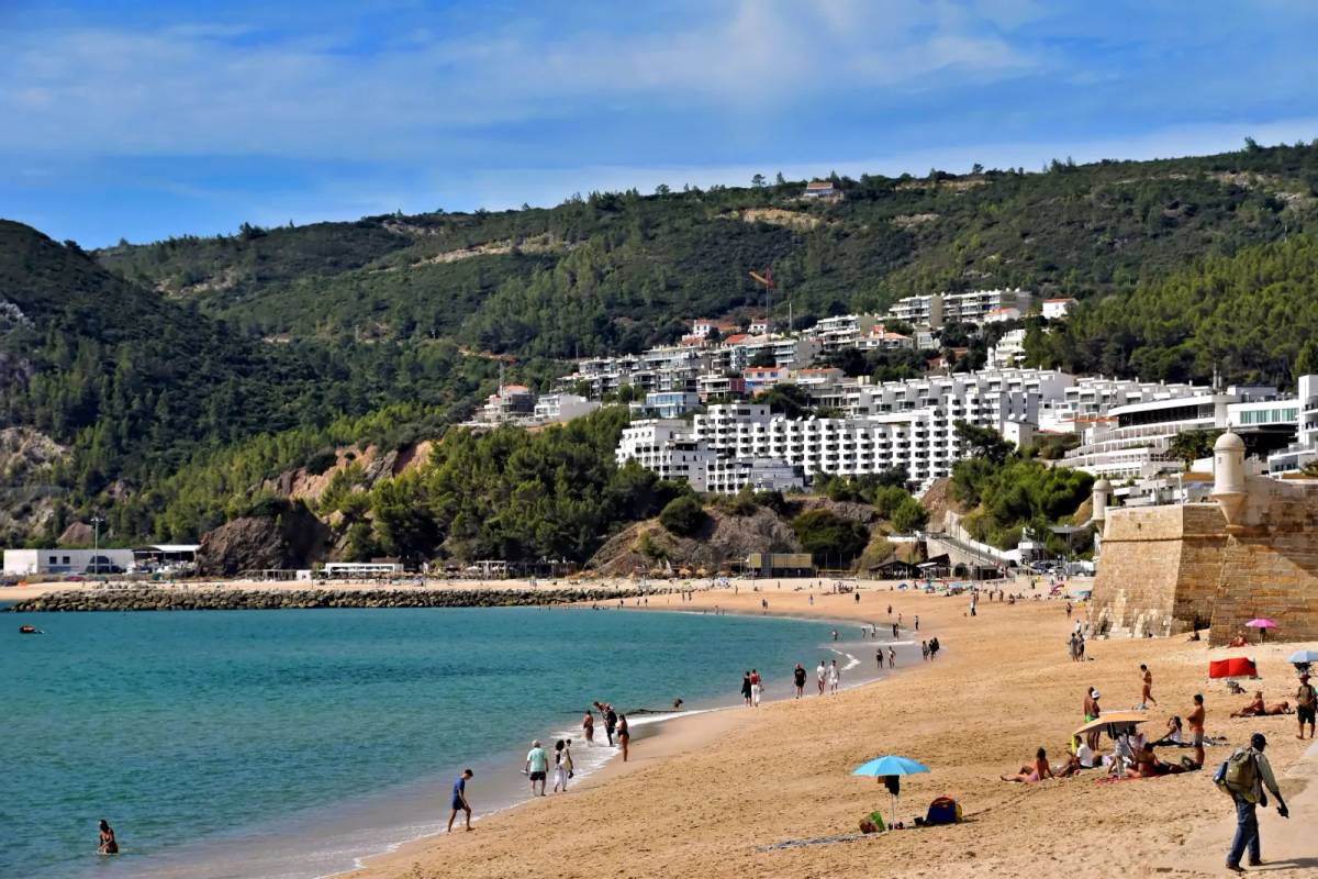 De Cristo Rei a Sesimbra: Cabo Espichel e Arrábida em Privado