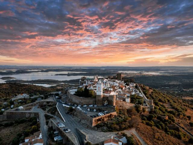 Évora e Monsaraz: Do Templo Romano às Muralhas do Alqueva — Privado — 2