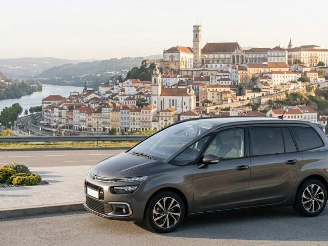 Premium Private Transfer: Lisbon to Coimbra