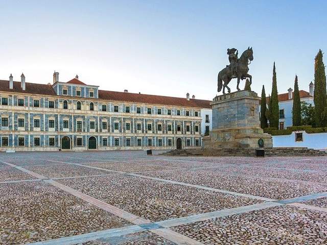 Évora → Vila Viçosa → Estremoz