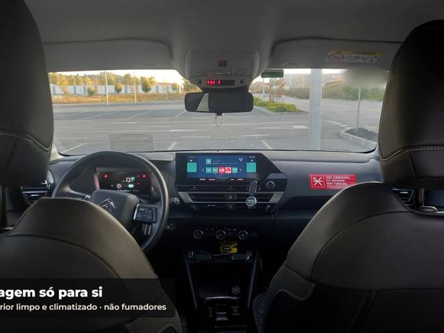 Transfer privado Aeroporto de Lisboa: motorista à sua espera — 3