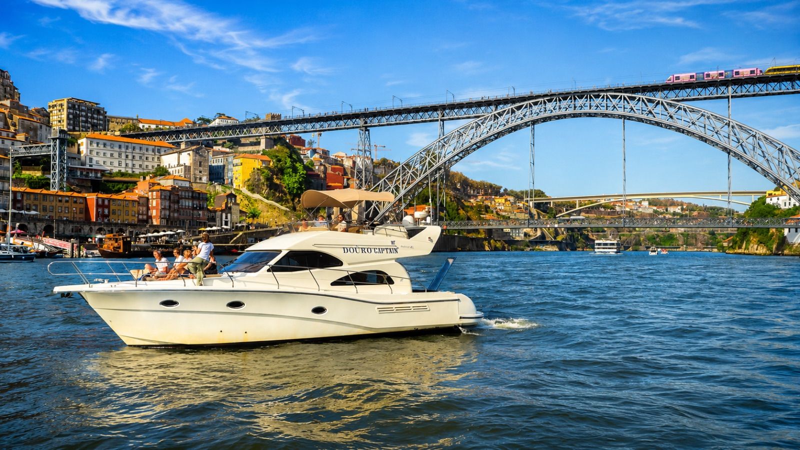Cruzeiro de Iate de Luxo no Rio Douro com Vinho do Porto e Opção Pôr do Sol — 3