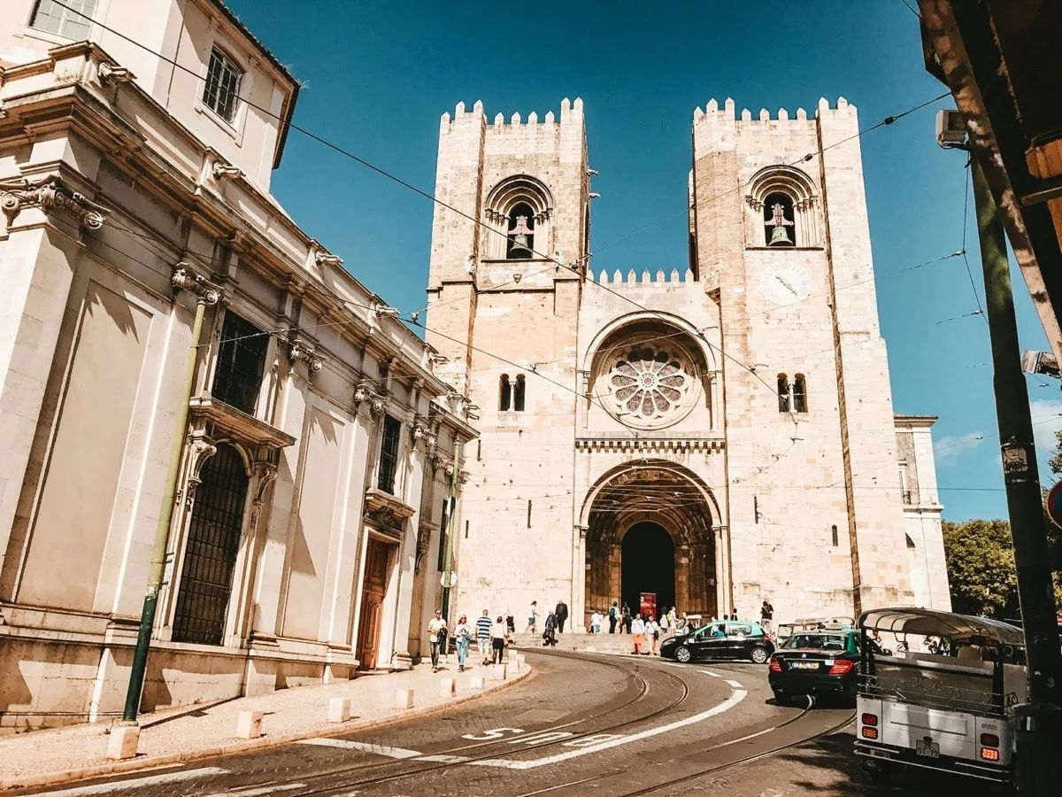 Lisbon Private Half-Day City Tour – Belém, Alfama & Pastel de Nata — 2
