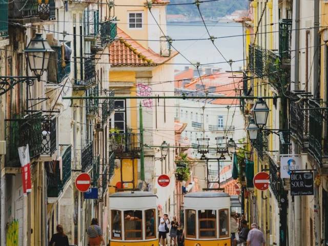 Lisbon Private Half-Day City Tour – Belém, Alfama & Pastel de Nata — 3