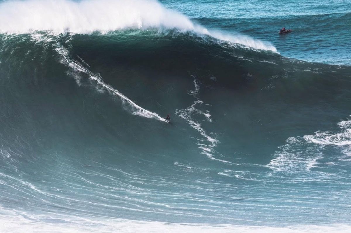 Nazaré Big Wave Private Tour from Lisbon — 2