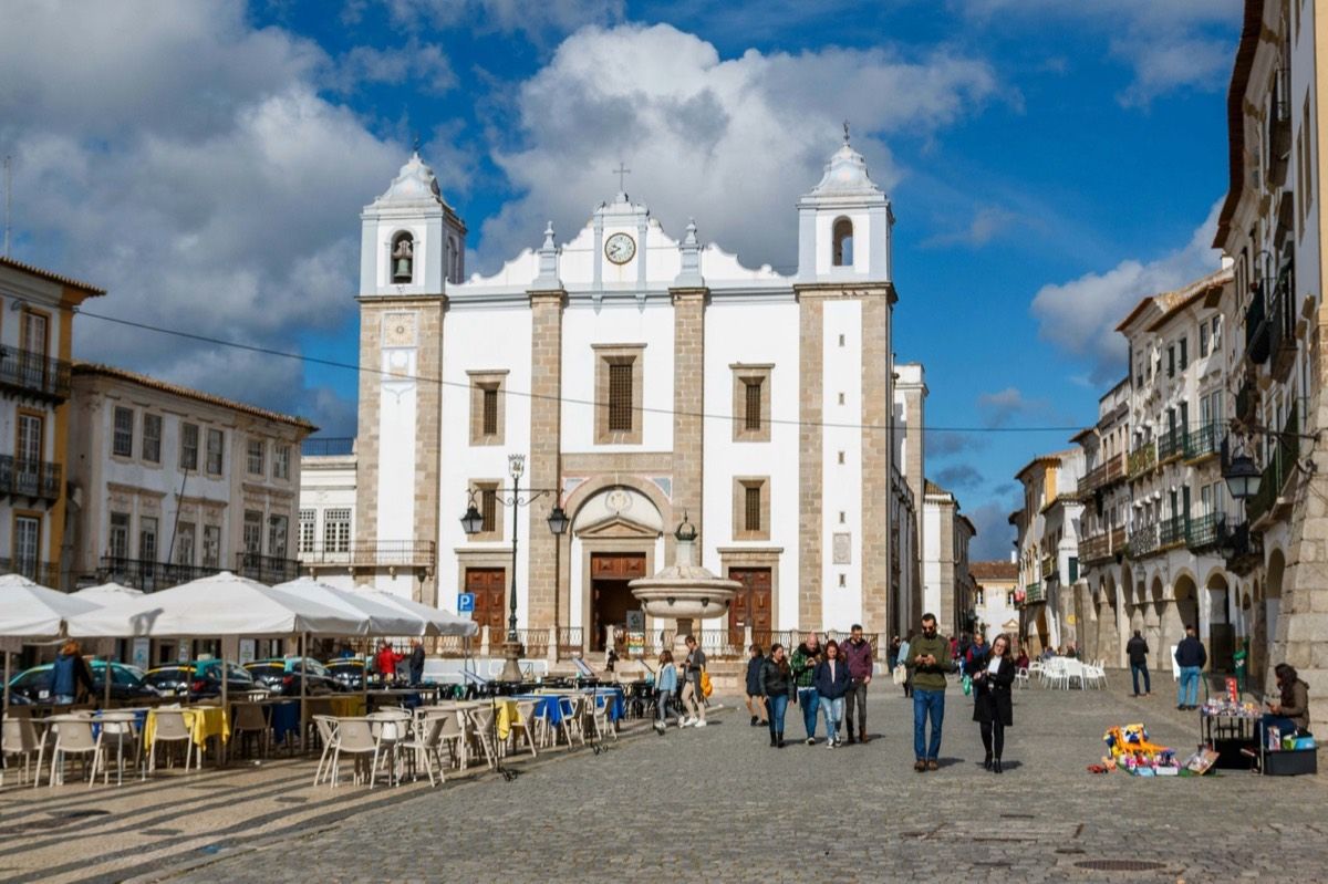 Évora & Alentejo Private Wine Tour from Lisbon — 3