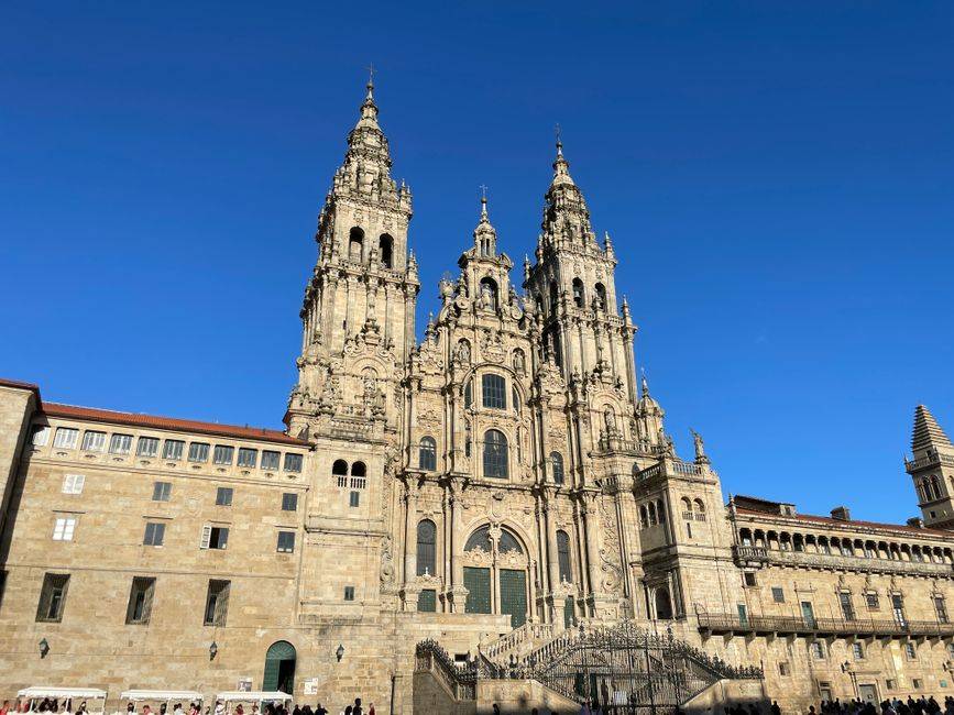 Santiago de Compostela — día completo (14 h)