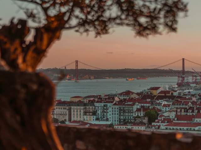 5-Tage-Rundreise: Lissabon, Sintra, Fátima, Évora und Arrábida