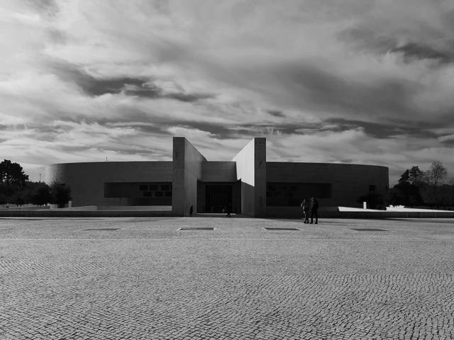 VISITE PRIVÉE du parc Garden of Peace Eden, Fátima, Nazaré, Óbidos, Batalha — 2