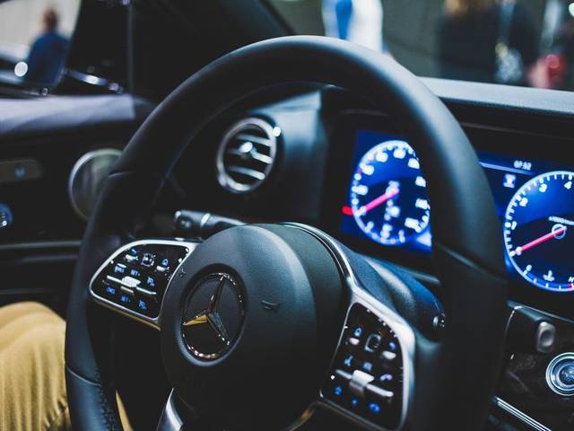 Chauffeur à disposition — 8 heures (150 km) — 2