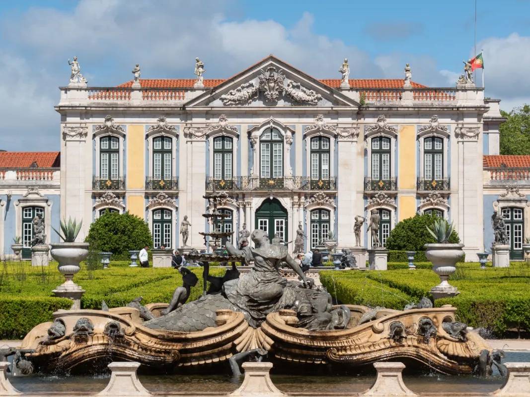 Tour Privado a Queluz, Sintra e Cascais: Palácios, Jardins e Costa