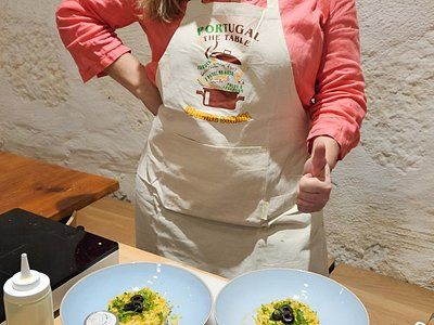Porto Hands-On Cooking Masterclass with a Trained Chef: 3 Traditional Portuguese Dishes & Wine Pairing  — 2