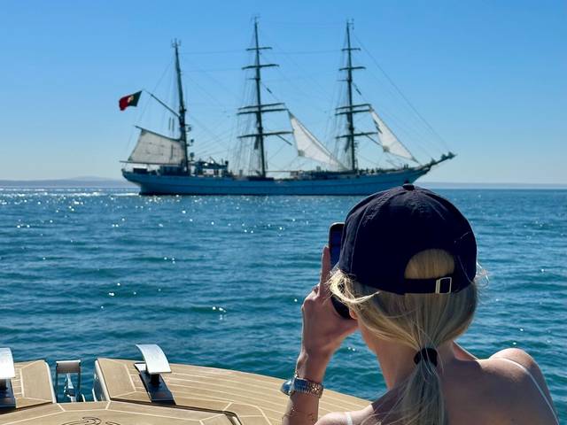 Cascais Coast Boat Tour with Welcome Drink — 2