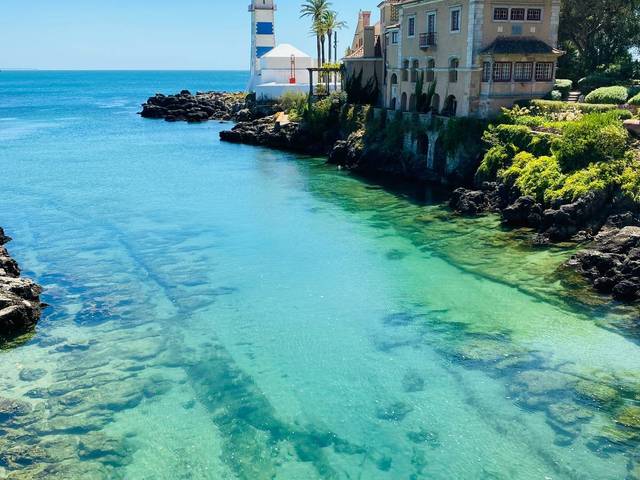 Cascais Coast Boat Tour with Welcome Drink — 3