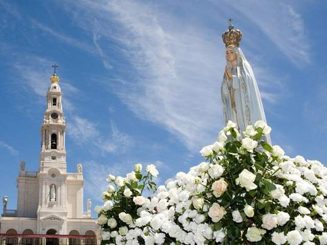 Tour de Fátima, Nazaré e Óbidos