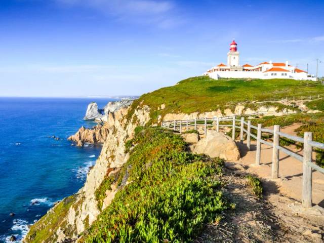 Full Day Sintra Private Tour – Mercedes-Benz E-Class — 3